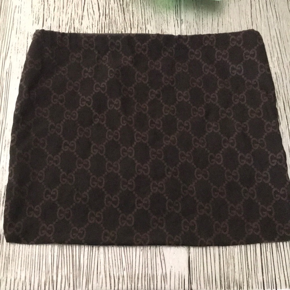 Gucci dust bag